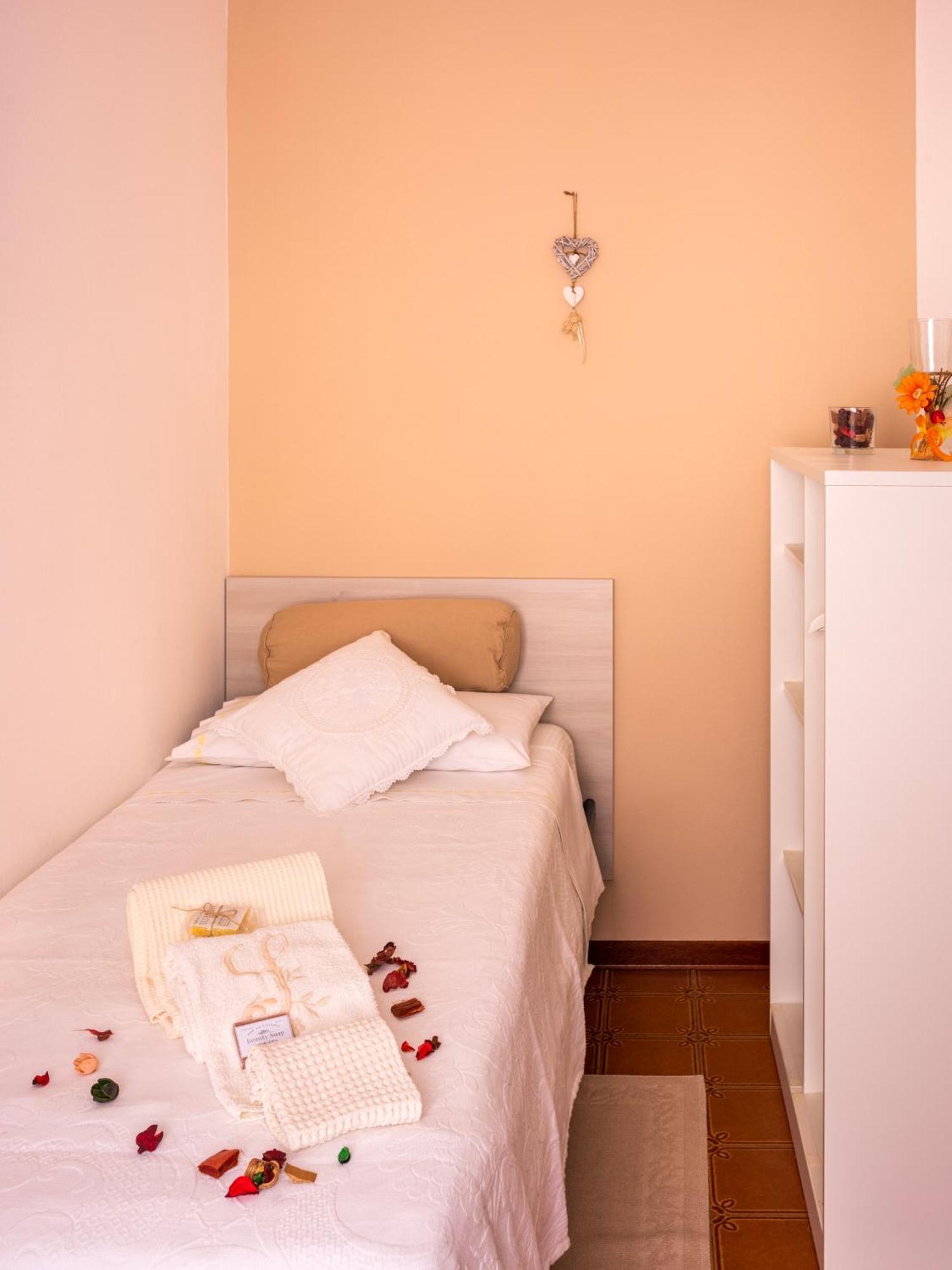 B&B La Vittoria Crone Екстериор снимка