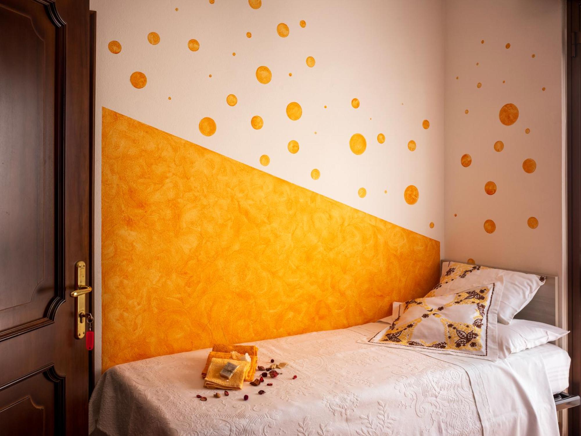 B&B La Vittoria Crone Екстериор снимка